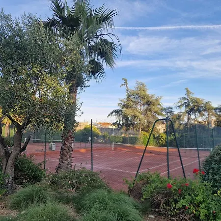 Apartment Le Velusine, Piscine, Tennis *